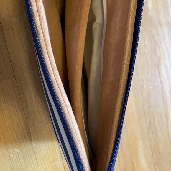 Laptop Case - Picture 3 of 3